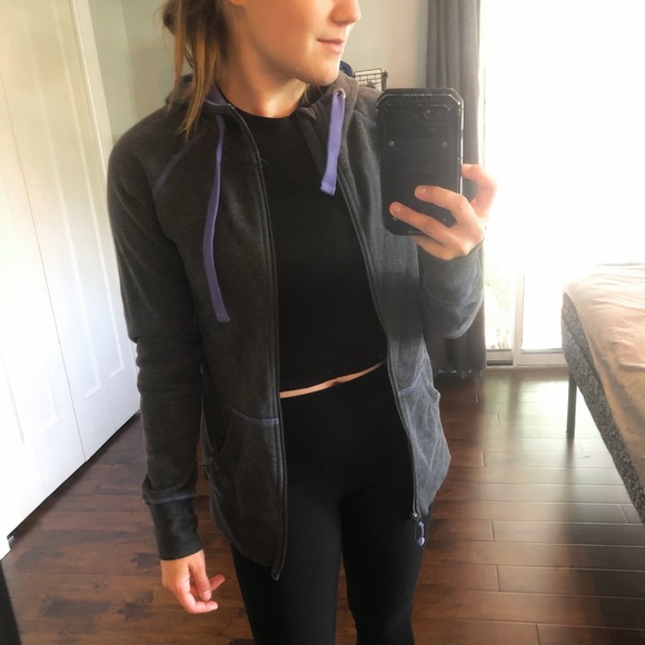 💜 Brand New Hoodie 💜 - Picture 1 of 7